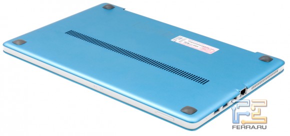 Обратная сторона Lenovo IdeaPad U310
