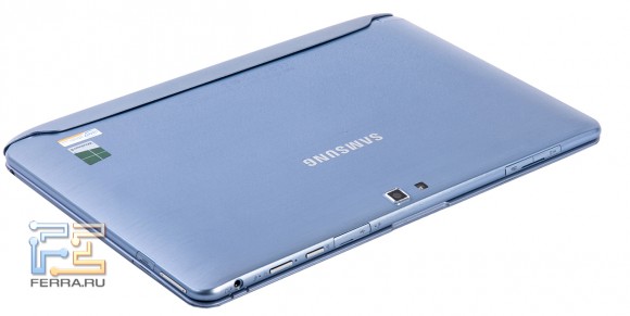 Samsung ATIV Smart PC 500T1C-H01. Вид сзади