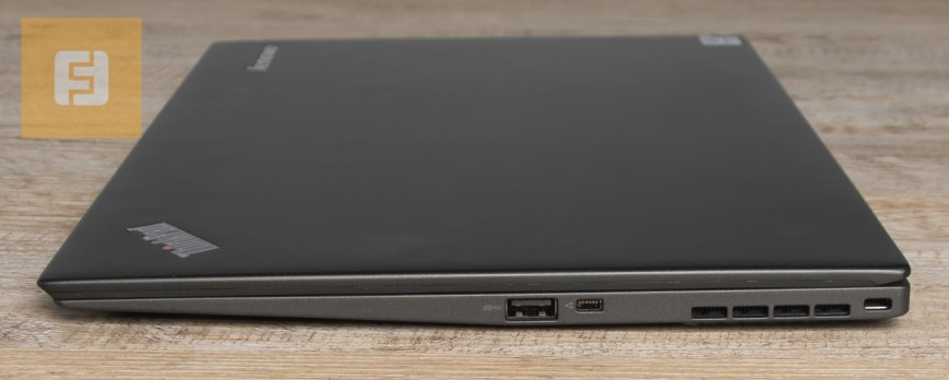 Правая грань Lenovo ThinkPad X1 Carbon 2014