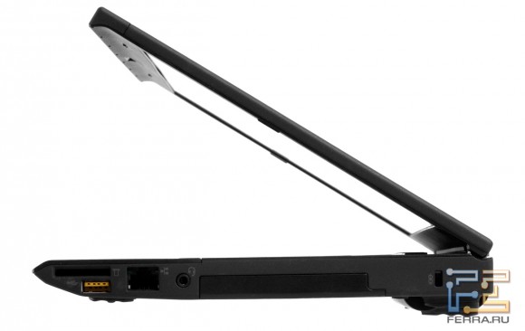 Lenovo ThinkPad X230, вид сбоку