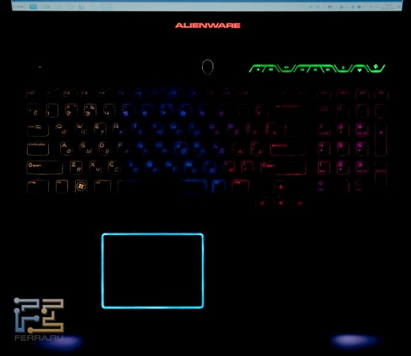 Разноцветная подсветка элементов ноутбука Alienware M17x